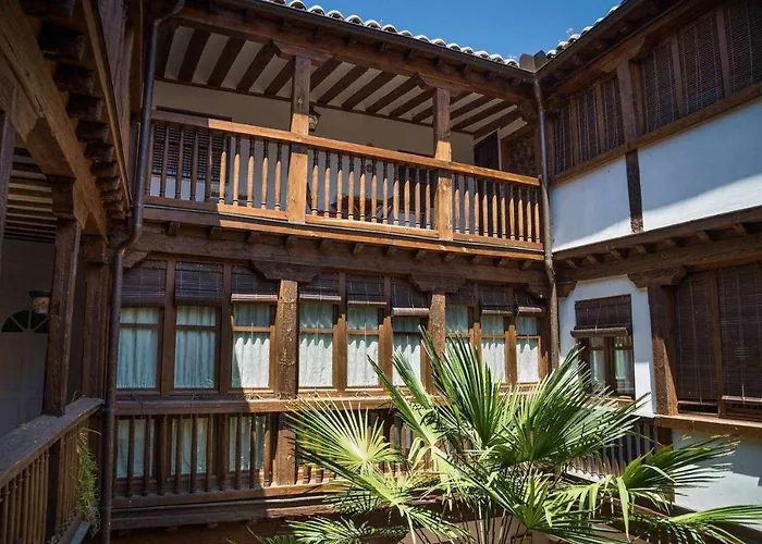 La Casa De Los Infantes By Toledo Ap